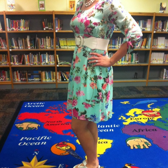 Pinkblush Maternity Mint Floral Dress - Picture 3 of 4